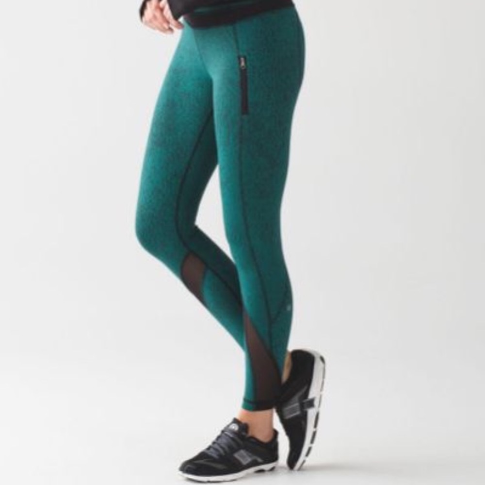 Lululemon Green black Inspire Tight